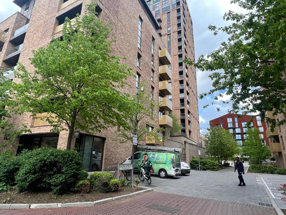 Modern 2Br 2Ba Apt Wparking Sleeps 6 Comfortably Londra Dış mekan fotoğraf